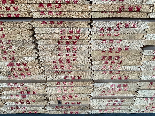 Vuren plank geschaafd met mes- en groef 390x17x1,8 cm (50x) - afbeelding 5 van  7