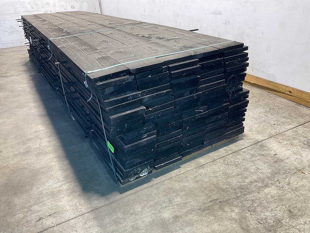 Vuren plank geschaafd zwart geïmpregneerd 400x19,5x2,5 cm (46x) - afbeelding 3 van  7