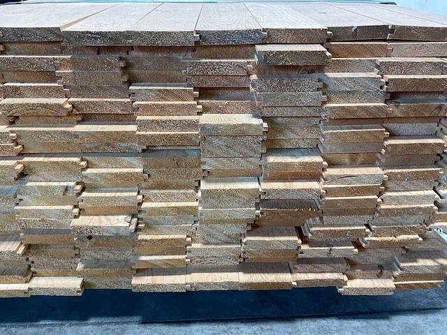Vuren plank mes-en groef geschaafd 360x9,5x2 cm (96x) - afbeelding 7 van  7