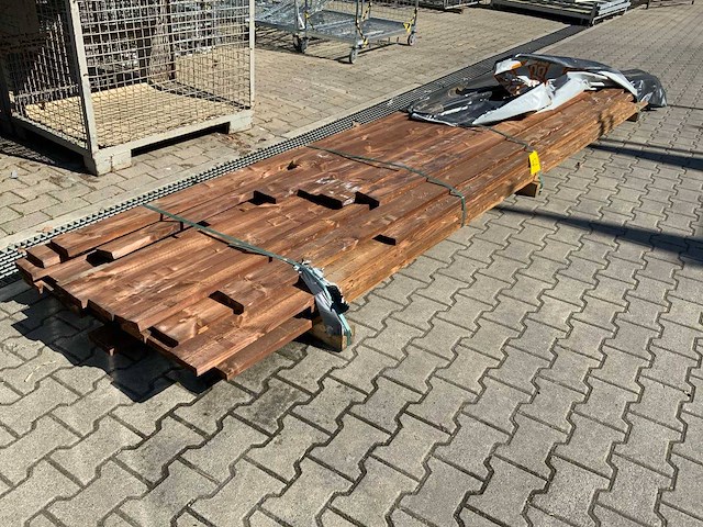 Vuren plank mix 2600-4800mm 80st - afbeelding 1 van  1
