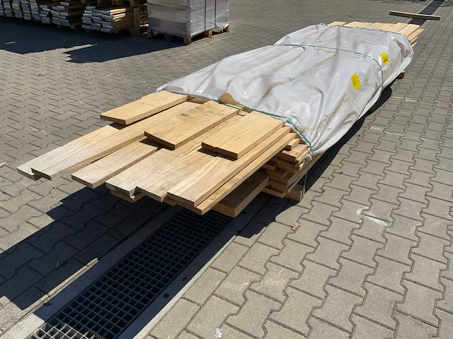 Vuren plank mix 3600-4900x130-200x25-30mm (125x) - afbeelding 3 van  10