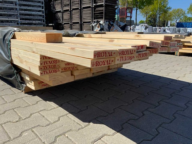 Vuren plank mix 3600-5200mm (100x) - afbeelding 4 van  5