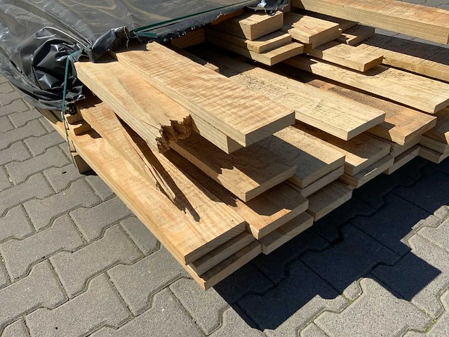 Vuren plank mix 3600-5200mm (80x) - afbeelding 6 van  6