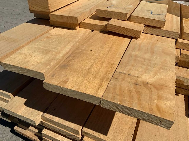 Vuren plank mix 4000-4900x130-155x25-30mm - afbeelding 8 van  11