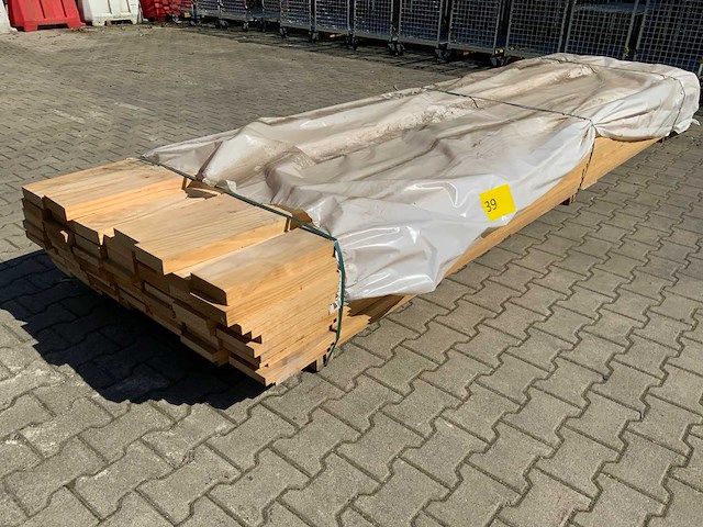 Vuren plank mix 4250x145-150x25-40mm (78x) - afbeelding 1 van  9