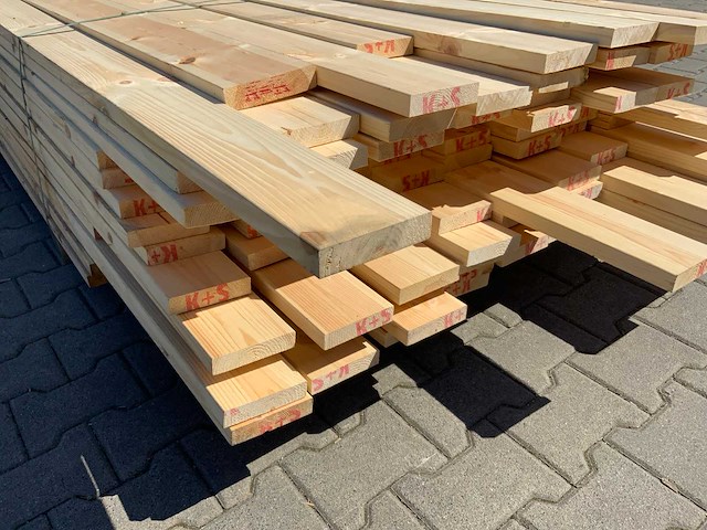 Vuren plank mix 4800-5200x120x25mm (95x) - afbeelding 1 van  7