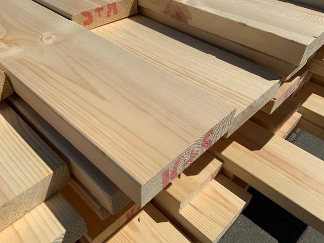 Vuren plank mix 4800-5200x120x25mm (95x) - afbeelding 6 van  7