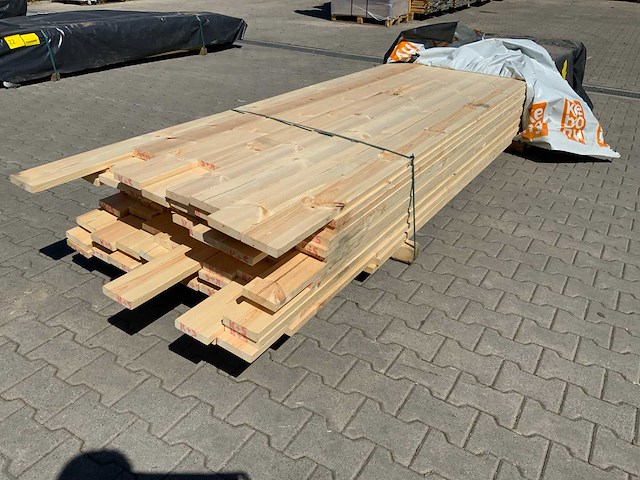 Vuren plank mix 4800-5200x120x25mm (95x) - afbeelding 1 van  5