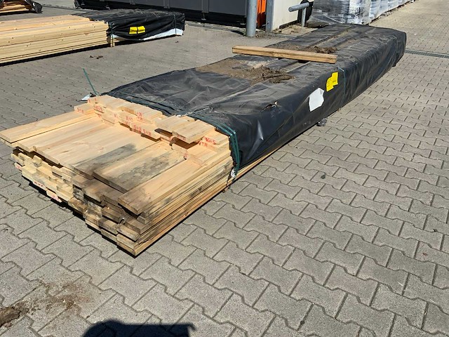 Vuren plank mix 4800-5400x120x25mm (110x) - afbeelding 1 van  4