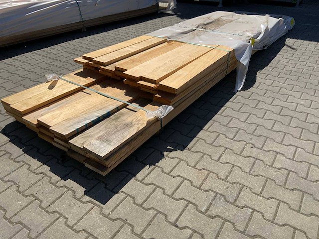 Vuren plank mix pakket 3050-4880mm 63st - afbeelding 1 van  1