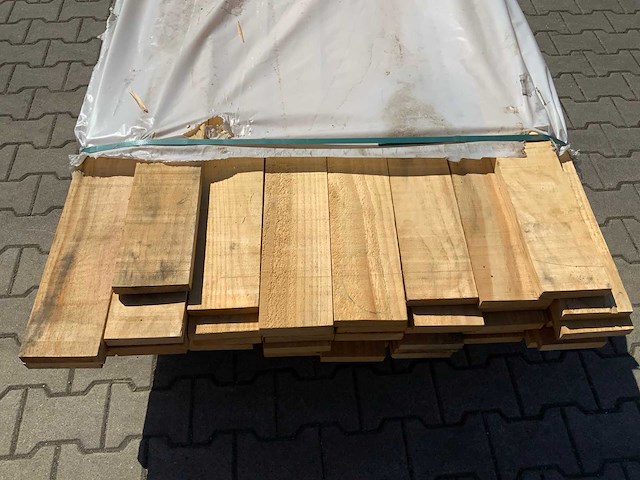 Vuren plank mix pakket 3660-4250mm (104x) - afbeelding 2 van  6