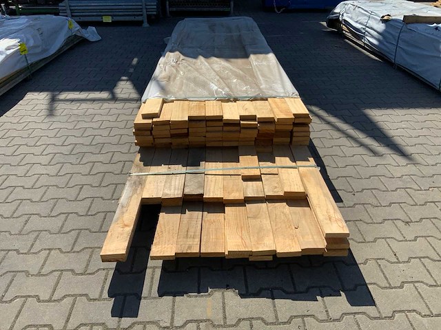 Vuren plank mix pakket 3660-4750mm (100x) - afbeelding 1 van  3