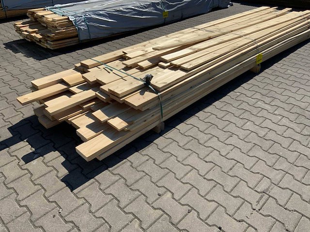 Vuren plank mix pakket 3660-4880mm 66st - afbeelding 1 van  1