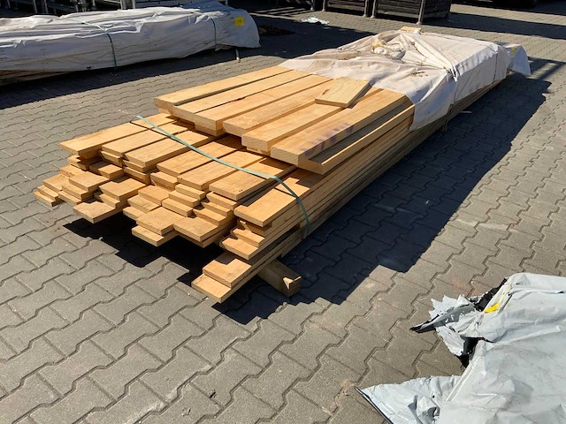 Vuren plank mix pakket 3660-4880mm (76x) - afbeelding 1 van  8