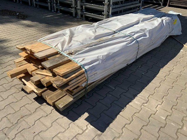 Vuren plank mix pakket 3660mm (82x) - afbeelding 1 van  6