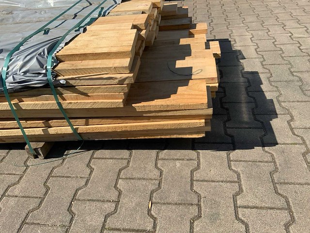 Vuren plank mix pakket 4200-4880mm (80x) - afbeelding 6 van  7