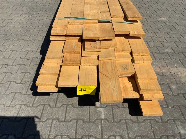 Vuren plank mix pakket 4200-5000mm (84x) - afbeelding 4 van  4