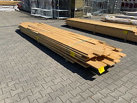 Vuren plank mix pakket 4200-5200mm (80x) - afbeelding 1 van  7
