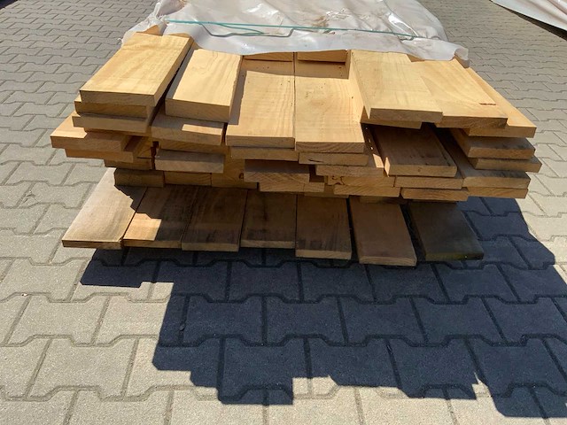 Vuren plank mix pakket 4250-4880mm (70x) - afbeelding 3 van  7