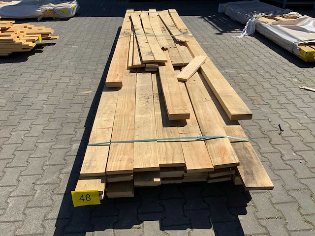 Vuren plank mix pakket 4800-5200mm (56x) - afbeelding 3 van  7