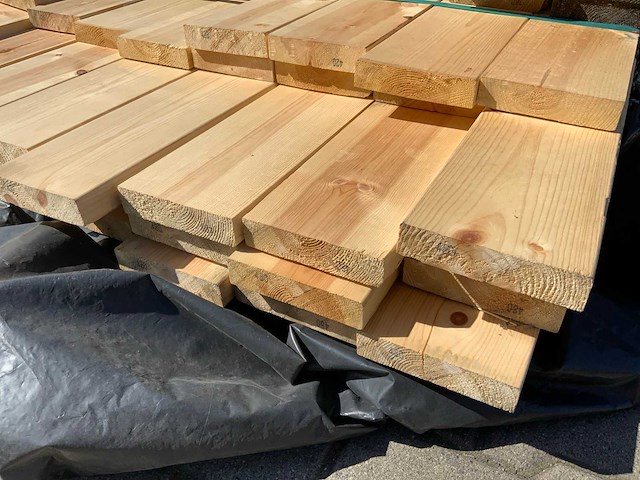 Vuren plank mix pakket tot 4800mm (54x) - afbeelding 2 van  6