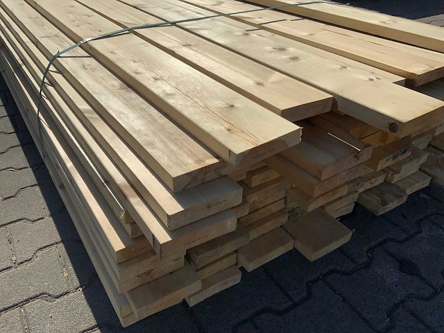 Vuren plank mix pakket tot 4880mm (104x) - afbeelding 5 van  6