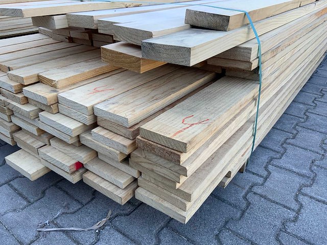 Vuren plank mix pakket tot 4880mm (105x) - afbeelding 10 van  11