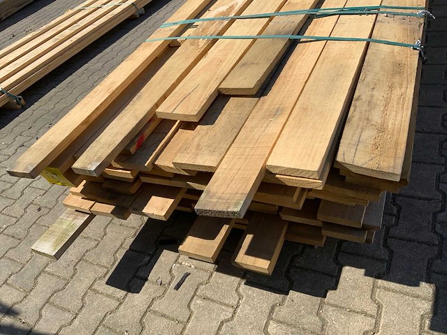 Vuren plank mix pakket tot 4880mm (110x) - afbeelding 3 van  7