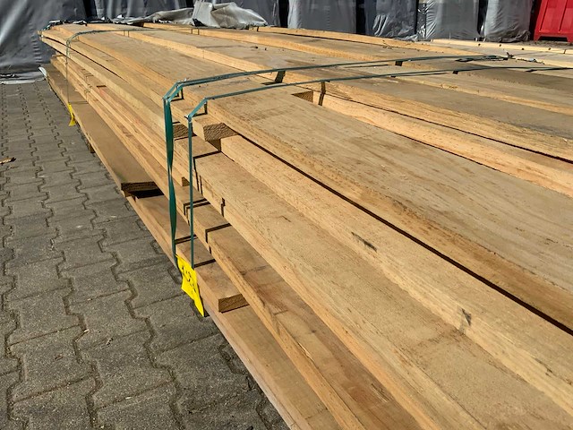 Vuren plank mix pakket tot 4880mm (110x) - afbeelding 7 van  7