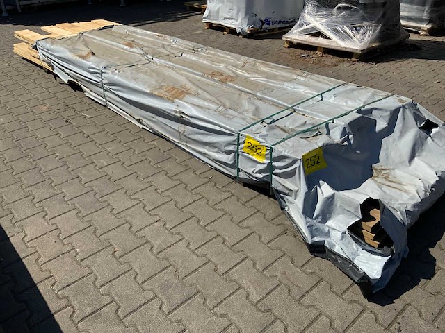 Vuren plank mix pakket tot 4880mm (110x) - afbeelding 8 van  8