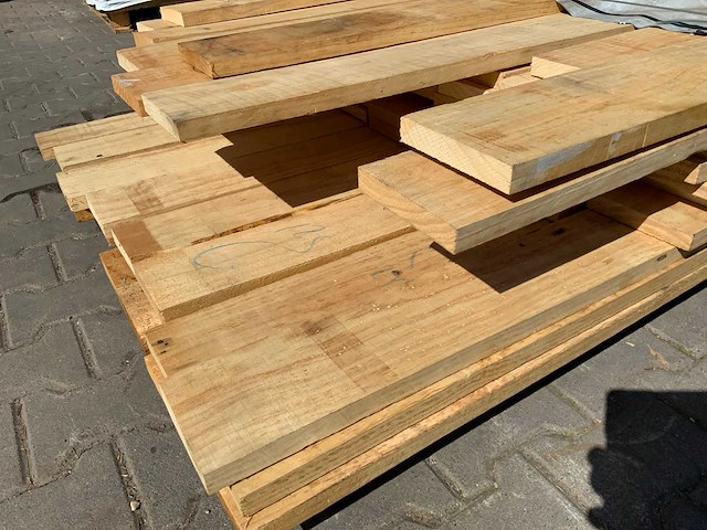 Vuren plank mix pakket tot 4880mm (110x) - afbeelding 6 van  8