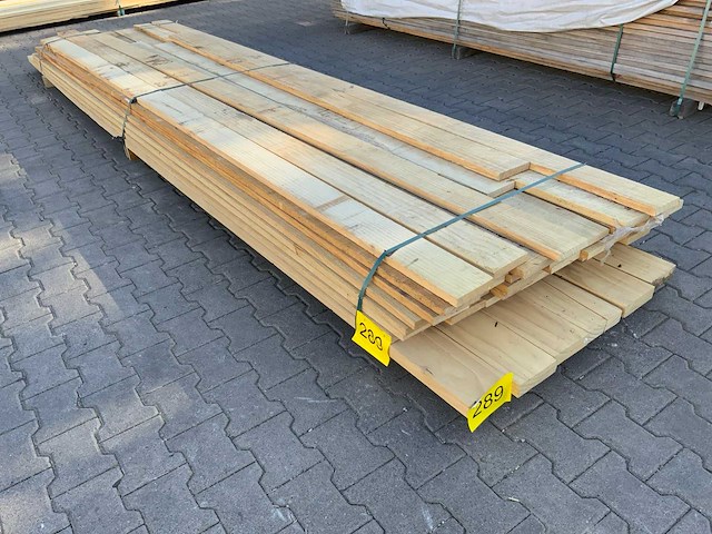 Vuren plank mix pakket tot 4880mm (40x) - afbeelding 1 van  7