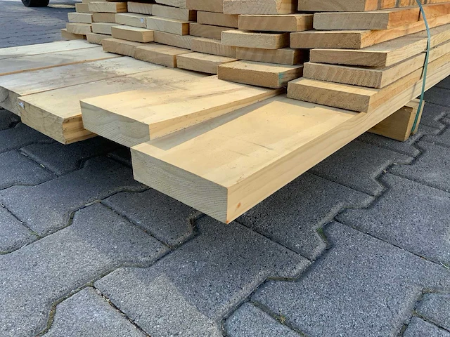 Vuren plank mix pakket tot 4880mm (40x) - afbeelding 7 van  7