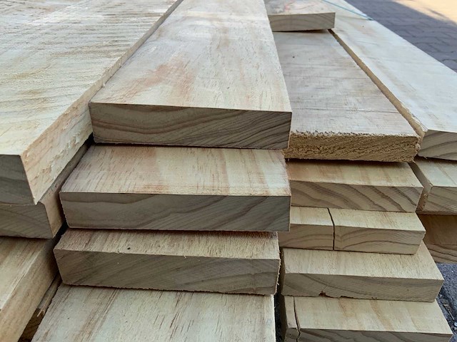 Vuren plank mix pakket tot 4880mm (68x) - afbeelding 5 van  9