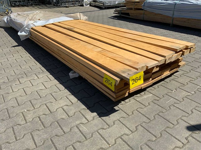 Vuren plank mix pakket tot 4880mm (70x) - afbeelding 1 van  3