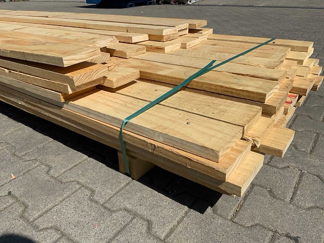 Vuren plank mix pakket tot 4880mm (72x) - afbeelding 7 van  7