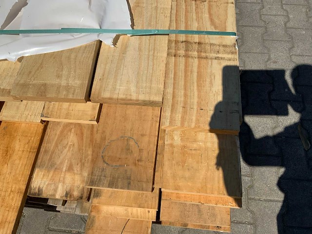 Vuren plank mix pakket tot 4880mm (85x) - afbeelding 4 van  7