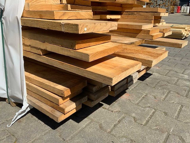 Vuren plank mix pakket tot 4880mm (85x) - afbeelding 6 van  7