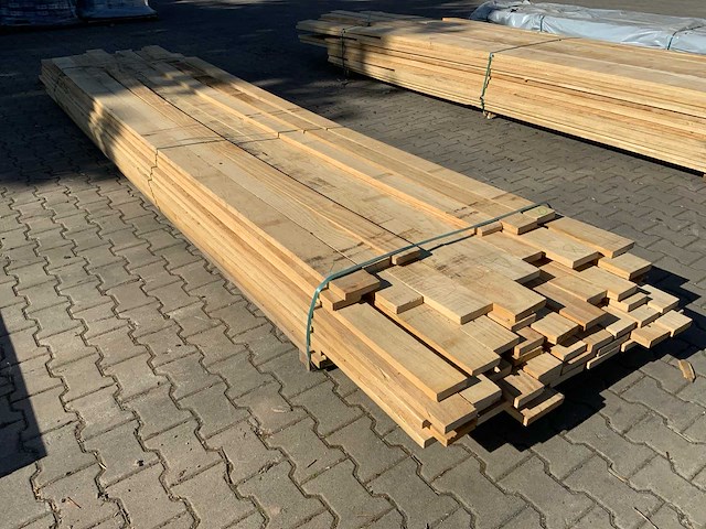 Vuren plank mix pakket tot 4880mm (85x) - afbeelding 3 van  8