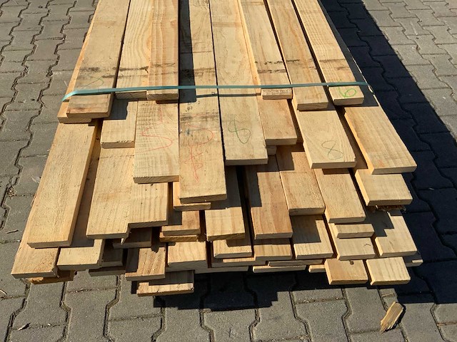 Vuren plank mix pakket tot 4880mm (85x) - afbeelding 4 van  8