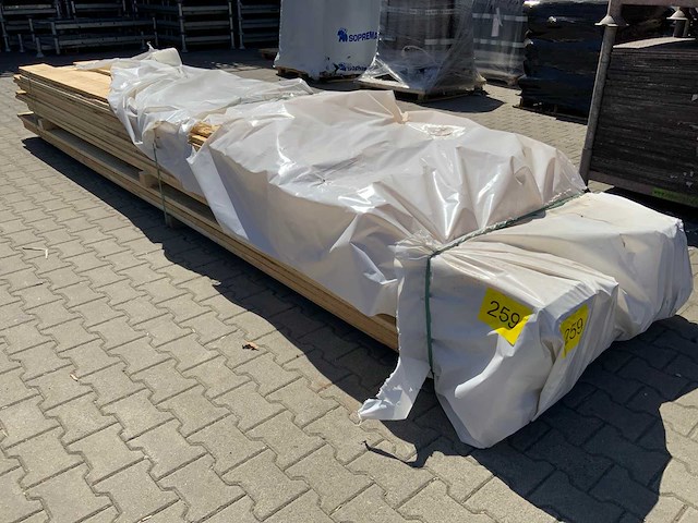 Vuren plank mix pakket tot 4880mm (85x) - afbeelding 5 van  7