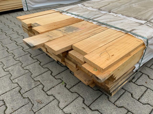 Vuren plank mix pakket tot 4880mm (88x) - afbeelding 5 van  6
