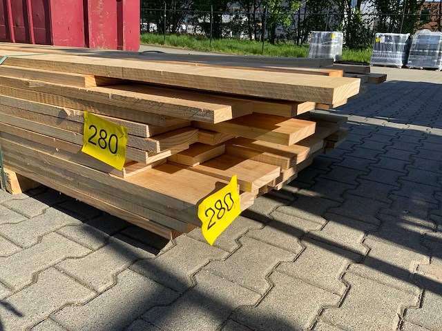 Vuren plank mix pakket tot 4880mm (90x) - afbeelding 9 van  10