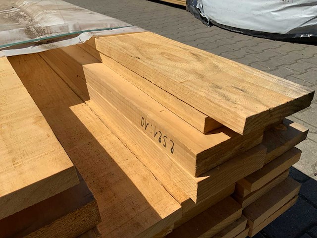 Vuren plank mix pakket tot 4920mm (100x) - afbeelding 8 van  10