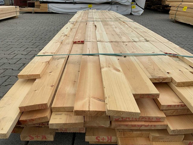 Vuren plank mix pakket tot 5200mm (55x) - afbeelding 8 van  13