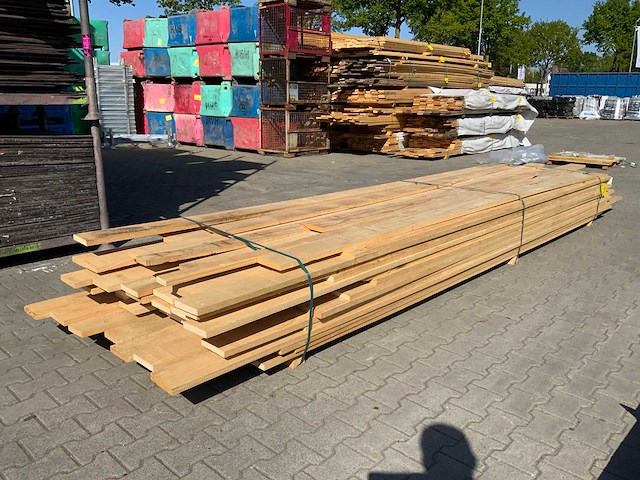 Vuren plank mix pakket tot 5600mm (110x) - afbeelding 1 van  7