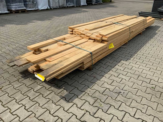 Vuren plank mix pakket tot 6000mm 110st - afbeelding 1 van  1