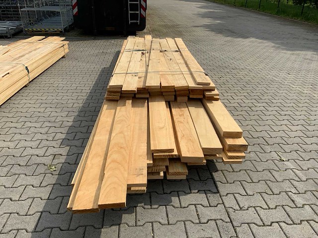Vuren plank mix pakket tot 6000mm (110x) - afbeelding 5 van  8