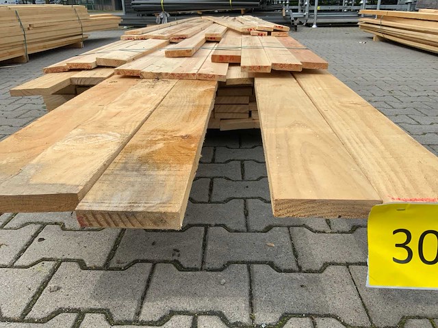 Vuren plank mix pakket tot 6100mm (95x) - afbeelding 3 van  4