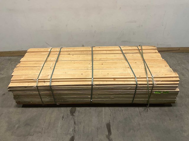 Vuren plank ruw - 240x10x2,2 cm (137x) - afbeelding 2 van  6